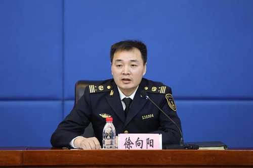 24162538edba.jpg